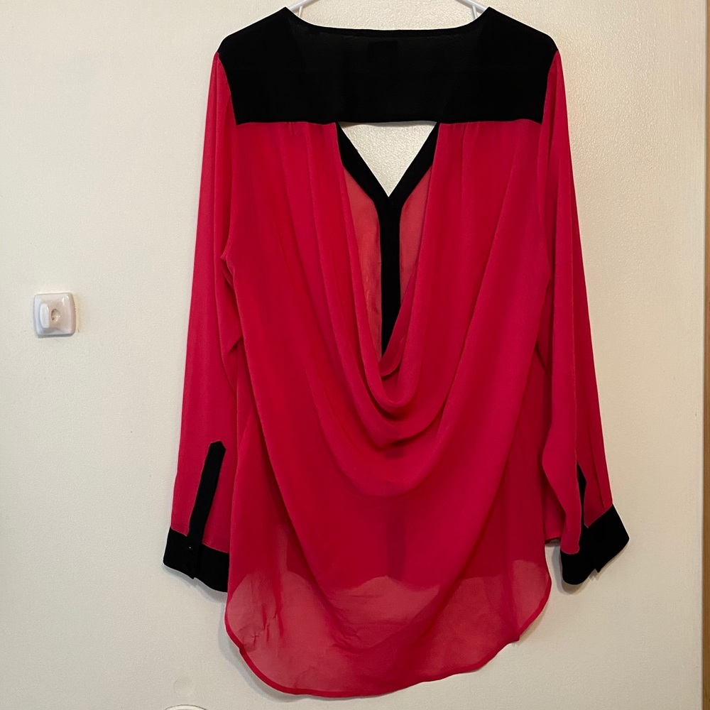 Torrid Fuchsia Colorblock Draped Back Blouse, 1x - image 5